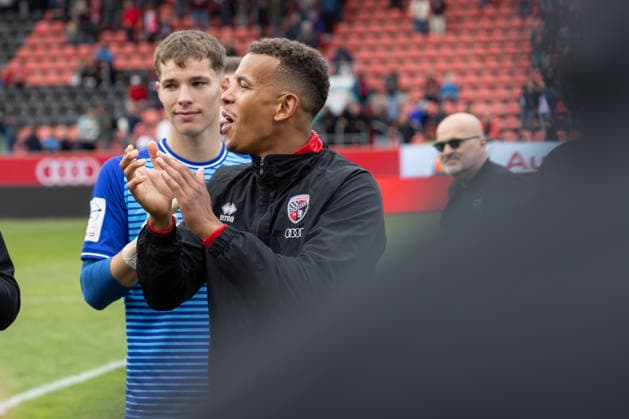 3. Liga; FC Ingolstadt 04 - SV Waldhof Mannheim; Sieg Jubel Freude Marcel Costly (22, FCI) Torwart David Klein (47, FCI) 3. Liga - FC Ingolstadt 04 Saison 2025 2026 SV Waldhof Mannheim;