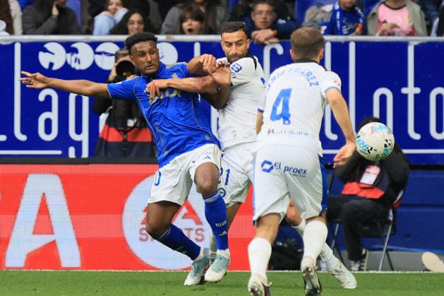 RECORD DATE NOT STATED ESP: LaLiga EA Sports Real Oviedo v Alaves Hassan of Real Oviedo battles for possession with Abderrahmane Rebbach of Alaves during LaLiga EA Sports, between Real Oviedo v Alaves played at Carlos Tartiere Stadium in Oviedo on May 17th, 2026 in Spain; Oviedo Spain Futbol Copyright: xAgenciaxLOFx