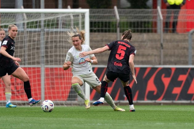 LEVERKUSEN, GERMANY - MAY 17: Medina Deöi? (9 SV Werder Bremen) in action during the Google Pixel Frauen-Bundesliga match between Bayer 04 Leverkusen and SV Werder Bremen at Ulrich-Haberland-Stadion on May 17, 2026 in Leverkusen, Germany. (Photo by Qianru Zhang Press Photo) Copyright: xQianruxZhang SPPx Sportspressphoto_SPR148983