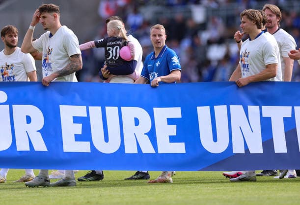 16.05.2026, Fussball 2. Bundesliga, SV Darmstadt 98 - SC Paderborn, v.l., Fabian Holland (SV Darmstadt 98) DFL DFB REGULATIONS PROHIBIT ANY USE OF PHOTOGRAPHS AS IMAGE SEQUENCES AND OR QUASI-VIDEO. xdcx Copyright: HMBxMedia Claus