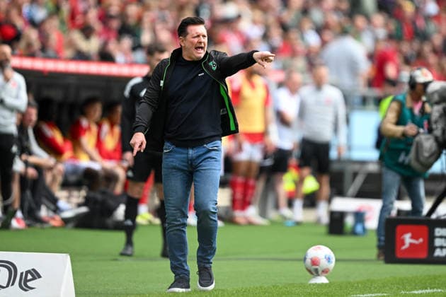 2. Bundesliga - Hannover 96 - 1. FC Nürnberg am 17.05.2026 in der HDI Arena in Hannover Trainer Christian Titz (Hannover) gibt lautstark Anweisungen