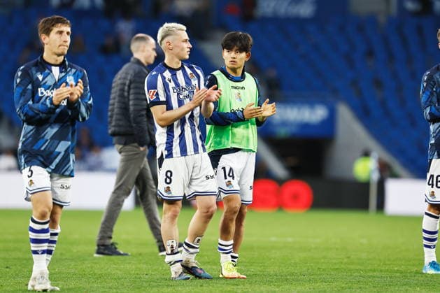 (L-R) Benat Turrientes, Takefusa Kubo (Sociedad), MAY 17, 2026 - Football Soccer : Spanish LaLiga EA Sports match between Real Sociedad - Valncia CF at the Estadio de Anoeta in San Sebastian, Spain. Noxthirdxpartyxsales  aflo_330885515