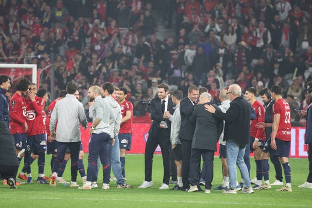FOOTBALL : LOSC Lille vs Auxerre - Ligue 1 J34 - 17 05 2026 Joie des joueurs et du staff du LOSC apres la qualification directe en Ligue des Champions apres le match LOSC Lille vs Auxerre, Ligue 1 J34, Decathlon Arena stade Pierre Mauroy, le 17 mai 2026 - photo Laurent Sanson PsnewZ  Copyright: xLaurentxSANSONx xPsnewZx