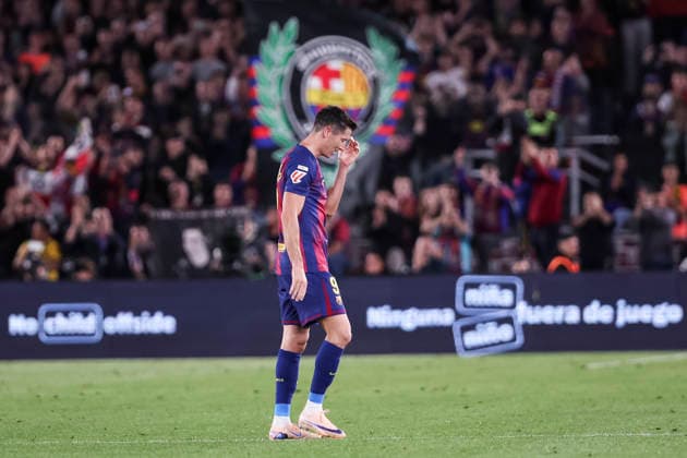 May 17, 2026, Barcelona, Barcelona, SPAIN: Robert Lewandowski of FC Barcelona, Barca says goodbye to the fans after his final match the Spanish league, LaLiga EA Sports, football match played between FC Barcelona and Real Betis at Spotify Camp Nou stadium on May 17, 2026 in Barcelona, Spain. FC Barcelona V Real Betis - LaLiga EA Sports  - ZUMAa181 20260517_zaa_a181_434 Copyright: xJavierxBorregox