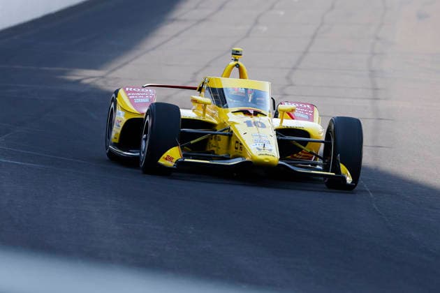 INDIANAPOLIS, IN - MAY 17: Alex Palou (10) Chip Ganassi Racing Honda goes into turn one on his way to winning the pole during the NTT IndyCar, Indy Car, IRL, USA Series PPG Armed Forces Qualifying - Day 2 at Indianapolis Motor Speedway in Indianapolis, IN.(Photo by Jeffrey Brown Icon Sportswire) AUTO: MAY 17 NTT IndyCar Series PPG Armed Forces Qualifying - Day 2 EDITORIAL USE ONLY Icon051726005500
