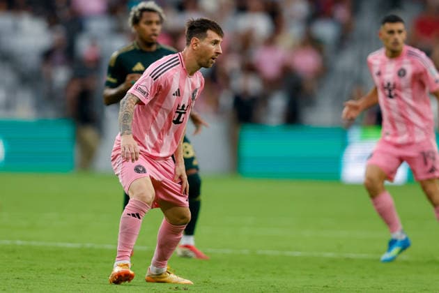 May 17, 2026, Miami, Florida, USA: Inter Miami forward Lionel Messi (10) looks on during a MLS, Fussball Herren, USA soccer match between Inter Miami CF and Portland Timbers at NU Stadium in Miami Miami USA - ZUMAa257 20260517_zsp_a257_027 Copyright: xChrisxArjoonx