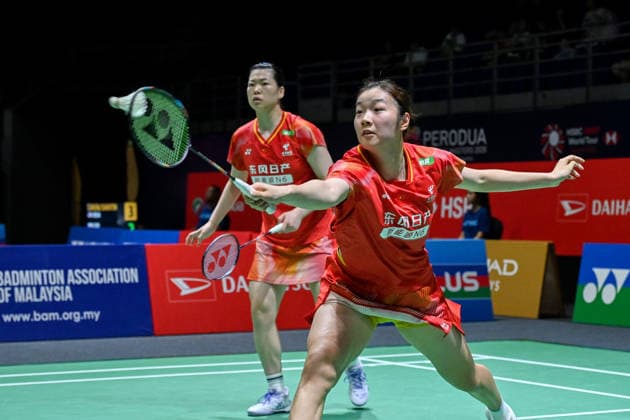 (260519) -- KUALA LUMPUR, May 19, 2026 -- Chen Fanshutian (R) Luo Xumin compete during the women s doubles round of 32 match between Chen Fanshutian Luo Xumin of China and Polina Buhrova Yevheniia Kantemyr of Ukraine at 2026 Malaysia Masters badminton tournament in Kuala Lumpur, Malaysia, May 19, 2026. (Photo by Xinhua) (SP)MALAYSIA-KUALA LUMPUR-BADMINTON-MALAYSIA MASTERS-WOMEN S DOUBLES ChongxVoonxChung 