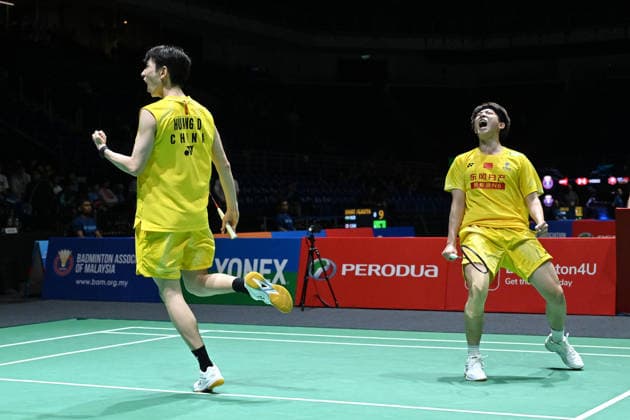 (260519) -- KUALA LUMPUR, May 19, 2026 -- Huang Di (L) Liu Yang celebrate a score during the men s doubles round of 32 match between Huang Di Liu Yang of China and Chen Cheng Kuan Liu Kuang Heng of Chinese Taipei at 2026 Malaysia Masters badminton tournament in Kuala Lumpur, Malaysia, May 19, 2026. (Photo by Xinhua) (SP)MALAYSIA-KUALA LUMPUR-BADMINTON-MALAYSIA MASTERS-MEN S DOUBLES ChongxVoonxChung 