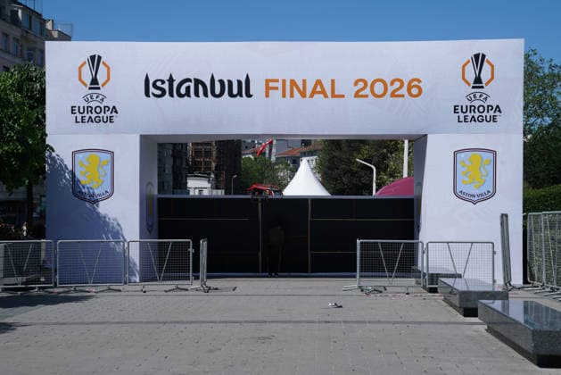May 19, 2026, Beyoglu, Istanbul, Turkey: General view of staff working in the fan zone ahead of the final, in Taksim Square, Istanbul on May 19, 2026. UEFA Europa League Final SC Freiburg Vs Aston Villa Previews  - ZUMAu194 20260519_zip_u194_002 Copyright: xTolgaxUluturkx
