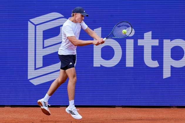 Justin Engel (Germany) kontrolliert den Ball, Bitpanda Hamburg Open, Bitpanda Hamburg Open, Rothenbaum am 19. May 2026 in Hamburg, Deutschland. (Foto von Marco Steinbrenner DeFodi Images) Justin Engel (Germany) controls the ball, Bitpanda Hamburg Open, Bitpanda Hamburg Open, Rothenbaum, May 19, 2026 in Hamburg, Germany. (Photo by Marco Steinbrenner DeFodi Images) -