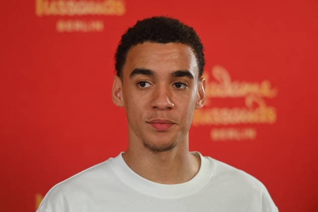 Jamal MUSIALA (Bayern Muenchen) enthuellt seine Wachsfigur von Madame Tussauds am 19.05.2026 in Muenchen. Einzelbild,angeschnittenes Einzelmotiv,Portraet,Portrait,Porträt.