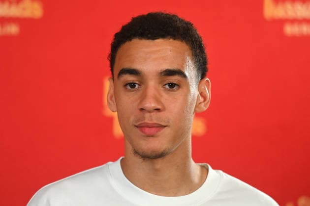 Jamal MUSIALA (Bayern Muenchen) enthuellt seine Wachsfigur von Madame Tussauds am 19.05.2026 in Muenchen. Einzelbild,angeschnittenes Einzelmotiv,Portraet,Portrait,Porträt.