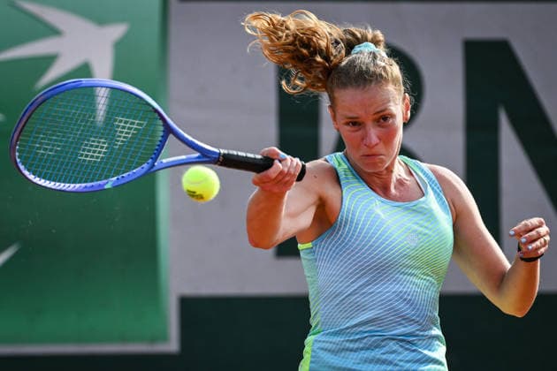 May 19, 2026, Paris, France, France: Jessika PONCHET of France during the second qualifying day of the Roland-Garros 2026, French Open 2026, Grand Slam tennis tournament at Roland-Garros Stadium on May 19, 2026 in Paris, France. Roland Garros 2026 - Qualifying Day 2  - ZUMAm308 20260519_zsp_m308_070 Copyright: xMatthieuxMirvillex