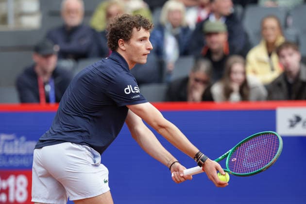 2026.05.19, xFSx, Bitpanda Open Hamburg ATP500, Achtelfinale, Herren-Tennistunier in Hamburg , Am Rothembaum in Hamburg , Ugo Humbert (FRA) macht einen Aufschlag Copyright: HMBxMedia FernandoxSoares