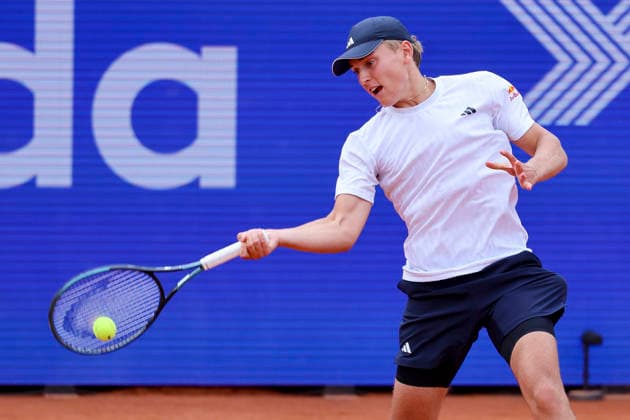Justin Engel (Germany) kontrolliert den Ball, Bitpanda Hamburg Open, Bitpanda Hamburg Open, Rothenbaum am 19. May 2026 in Hamburg, Deutschland. (Foto von Marco Steinbrenner DeFodi Images) Justin Engel (Germany) controls the ball, Bitpanda Hamburg Open, Bitpanda Hamburg Open, Rothenbaum, May 19, 2026 in Hamburg, Germany. (Photo by Marco Steinbrenner DeFodi Images) -