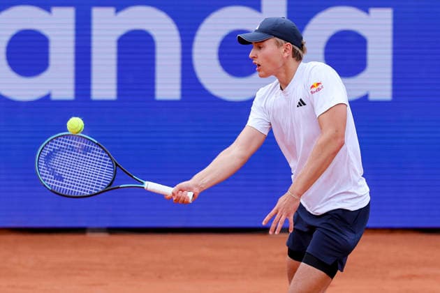 Justin Engel (Germany) kontrolliert den Ball, Bitpanda Hamburg Open, Bitpanda Hamburg Open, Rothenbaum am 19. May 2026 in Hamburg, Deutschland. (Foto von Marco Steinbrenner DeFodi Images) Justin Engel (Germany) controls the ball, Bitpanda Hamburg Open, Bitpanda Hamburg Open, Rothenbaum, May 19, 2026 in Hamburg, Germany. (Photo by Marco Steinbrenner DeFodi Images) -