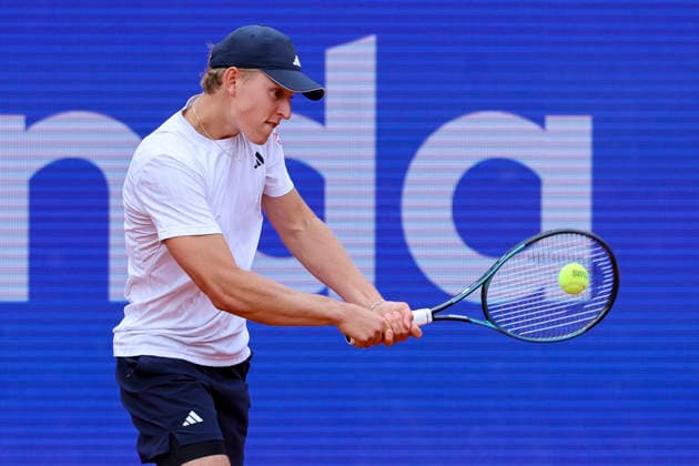Justin Engel (Germany) kontrolliert den Ball, Bitpanda Hamburg Open, Bitpanda Hamburg Open, Rothenbaum am 19. May 2026 in Hamburg, Deutschland. (Foto von Marco Steinbrenner DeFodi Images) Justin Engel (Germany) controls the ball, Bitpanda Hamburg Open, Bitpanda Hamburg Open, Rothenbaum, May 19, 2026 in Hamburg, Germany. (Photo by Marco Steinbrenner DeFodi Images) -