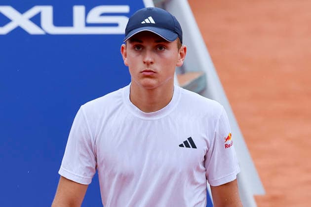 Justin Engel (Germany) schaut enttaeuscht, Bitpanda Hamburg Open, Bitpanda Hamburg Open, Rothenbaum am 19. May 2026 in Hamburg, Deutschland. (Foto von Marco Steinbrenner DeFodi Images) Justin Engel (Germany) looks dejected, Bitpanda Hamburg Open, Bitpanda Hamburg Open, Rothenbaum, May 19, 2026 in Hamburg, Germany. (Photo by Marco Steinbrenner DeFodi Images) -