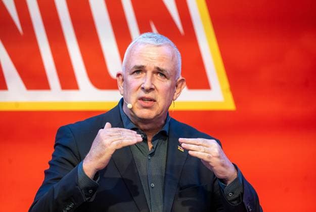 Fußball, Herren, Saison 2025 2026, 1. Bundesliga, 1. FC Union Berlin, Ordentliche Mitgliederversammlung im Stadion An der Alten Försterei, Präsident Dirk Zingler (1. FC Union), 19.05. 2026, Copyright: xMatthiasxKochx