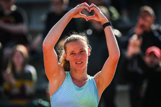 May 19, 2026, Paris, France, France: Jessika PONCHET of France celebrates his victory during the second qualifying day of the Roland-Garros 2026, French Open 2026, Grand Slam tennis tournament at Roland-Garros Stadium on May 19, 2026 in Paris, France. Paris France - ZUMAm308 20260519_zsp_m308_072 Copyright: xMatthieuxMirvillex