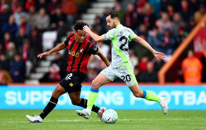 Bernardo Silva of Manchester City and Tyler Adams of AFC Bournemouth. AFC Bournemouth v Manchester City, Premier League, Football, Vitality Stadium, Bournemouth, UK - 19 May 2026Bournemouth Vitality Stadium United Kingdom EDITORIAL USE ONLY No use with unauthorised audio, video, data, fixture lists, club league logos or live services. Online in-match use limited to 120 images, no video emulation. No use in betting, games or single club league player publications. Copyright: xJamesxMarsh Shutterstockx 16881288al