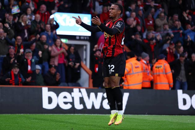 Bournemouth, England, 19th May 2026. Eli Junior Kroupi of Bournemouth celebrates after scoring to make it 1-0 during the AFC Bournemouth vs Manchester City Premier League match at the Vitality Stadium, Bournemouth. Picture credit should read: Paul Terry Sportimage EDITORIAL USE ONLY. No use with unauthorised audio, video, data, fixture lists, club league logos or live services. Online in-match use limited to 120 images, no video emulation. No use in betting, games or single club league player publications. SPI_028_PT_Bournemouth_Man_City SPI-4809-0028