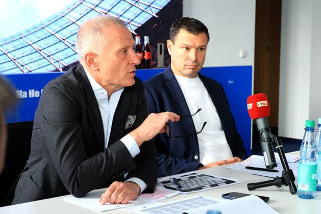 DEU, DFL, 2. FBL Hertha BSC, PK, 20.05.2026, Sportforum, Berlin, DEU, DFL, 2. FBL Hertha BSC, PK, im Bild Benjamin Weber (Sportdirektor, Hertha BSC Berlin), Dr. Peter Goerlich - Geschaeftsfuehrung DFL - regulations prohibit any use of Photographs as image sequences and or quasi-video