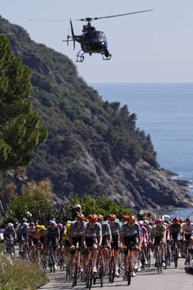 The race during Stage 11 of the Giro d™Italia, from Porcari to Chiavari, Italy, Wednesday, May 20, 2026.  Copyright: xMarcoxAlpozzi LaPressex