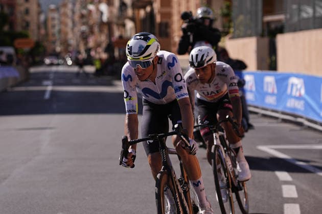 Spain™s Enric Mas Nicolau of Movistar Team and Ecuador™s Manuel Jhonatan Narvaez of UAE Team Emirates XRG during Stage 11 of the Giro d™Italia, from Porcari to Chiavari, Italy, Wednesday, May 20, 2026.  Copyright: xMarcoxAlpozzi LaPressex