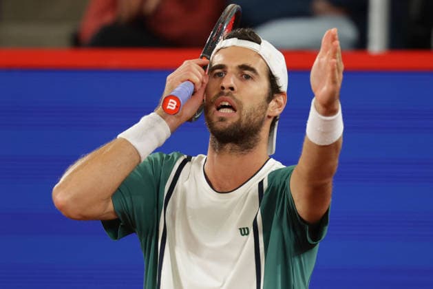 2026.05.20, xFSx, Bitpanda Open Hamburg ATP500, Achtelfinale, Herren-Tennistunier in Hamburg , Am Rothembaum in Hamburg , Karen Khachanov enttaeuscht, enttaeusch schauend, dissapointed, traurig, frustriert, frust, gefrustet Copyright: HMBxMedia FernandoxSoares
