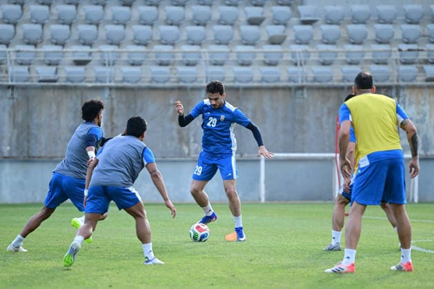 Iranian national football team s training ANTALYA, TURKIYE - MAY 20: Iran s national football team continues its training camp ahead of the 2026 FIFA World Cup, WM, Weltmeisterschaft, Fussball which will be held in the United States, Canada and Mexico, in Antalya, Turkiye on May 20, 2026. The team held an evening training session at the Titanic Sports Complex under head coach Amir Ghalenoei. In the mostly media-open session, players carried out warm-up exercises followed by coordination, agility, and small-sided passing drills. Orhan Cicek Anadolu Antalya Turkey. Editorial use only. Please get in touch for any other usage. Copyright: x2026xAnadoluxOrhanxCicekx