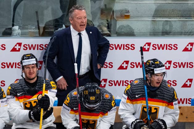 ZURICH, SWITZERLAND - MAY 20: Harold Kreis (Germany, Coach) during the Preliminary Round - Group A Match 27 between United States and Germany at the IIHF Ice hockey, Eishockey World Championship, WM, Weltmeisterschaft 2026, Swiss Life Arena on May 20, 2026 in Zurich, Switzerland. Zurich Switzerland Copyright: xTimoxSteinx