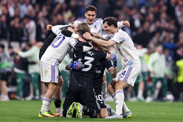 Emiliano Martinez of Aston Villa, Marco Bizot of Aston Villa, Pau Torres of Aston Villa, Emi Buendia of Aston Villa, James Wright of Aston Villa and AndrÃ s Garcia of Aston Villa celebrate at full time SC Freiburg v Aston Villa, UEFA Europa League, Final, Football, Besiktas Park, Istanbul, Turkiye - 20 May 2026Istanbul Besiktas Park United Kingdom EDITORIAL USE ONLY No use with unauthorised audio, video, data, fixture lists, club league logos or live services. Online in-match use limited to 120 images, no video emulation. No use in betting, games or single club league player publications.  Copyright: xRaddadxJebarah Shutterstockx 16883158cn