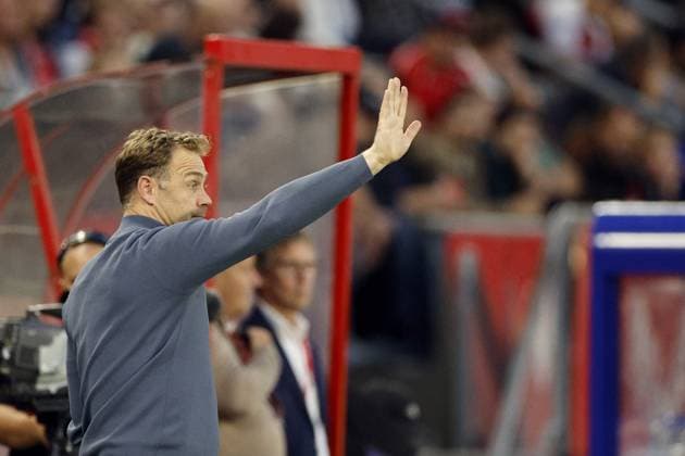 UTRECHT - SC Heerenveen coach Robin Veldman during the Conference League play-off match between FC Utrecht and sc Heerenveen at Galgenwaard Stadium on 21 May 2026 in Utrecht, the Netherlands. BART STOUTJESDIJK ANP play-offs Conference League 2025-2026 xVIxANPxSportx xxANPxIVx 558983020 originalFilename: 558983020.jpg