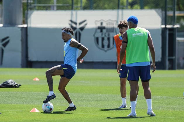 May 22, 2026, Sant Joan Despi, Barcelona, SPAIN: Raphinha during the training day of FC Barcelona, Barca ahead the Spanish League, Laliga EA Sports, football match against Valecia CF at Ciudad Esportiva Joan Gamper on May 22, 2026 in Sant Joan Despi, Barcelona, Spain. FC Barcelona Training And press conference, PK, Pressekonferenz - LaLiga EA Sports - ZUMAa181 20260522_zaa_a181_088 Copyright: xJavierxBorregox