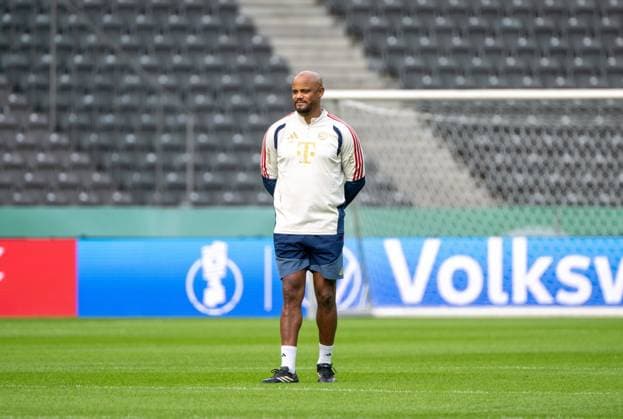 Fußball, Herren, Saison 2025 2026, 83. DFB-Pokal-Finale, FC Bayern München - VfB Stuttgart, Training am Vortag, im Bild: Trainer Vincent Kompany (Bayern München), 22.05. 2026, Copyright: xMatthiasxKochx