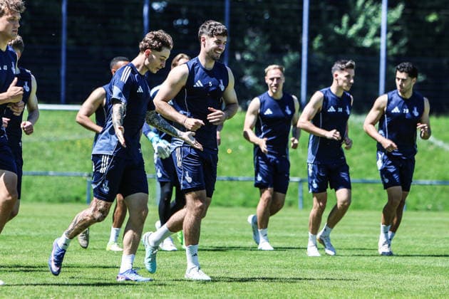Fussball, 3.Liga Saison 2025 2026 Training MSV Duisburg 22.05.2026, Trainingsgelände MSV Duisburg Niklas Jessen (MSV Duisburg, 20) Tobias Fleckstein (MSV Duisburg, 5) Duisburg Trainingsgelände MSV Duisburg Nordrhein-Westfalen Deutschland