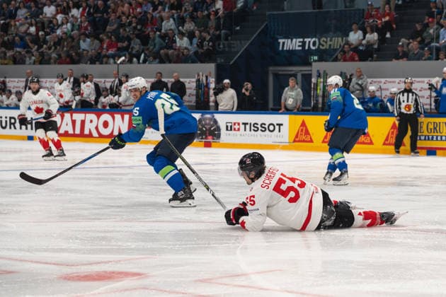 FRIBOURG, FRIBOURG - MAY 22: Mark Scheifele of Canada lies on the ice during the 2026 IIHF World Championship, WM, Weltmeisterschaft Preliminary Round Group B match between Canada and Slovenia at BCF Arena on May 22, 2026 in Fribourg, Fribourg, Switzerland. Copyright: xLivioxBaeriswylx xSPPx Sportspressphoto_SPR151900