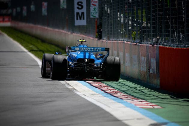 IPA84984047 - (55) Carlos Sainz - Atlassian Williams F1 Team during the Free Practice of Formula 1 AWS Canadian Grand Prix 2026 at Circuit Gilles Villeneuve in Montreal, Canada. Round 7 of the 2026 FIA Formula One World Championship, WM, Weltmeisterschaft held May 22-24, 2026. The Circuit Gilles Villeneuve on Ile Notre-Dame in Montreal, named after the legendary Ferrari driver, hosts the Sprint format for the seventh round. This event weekend features the F1 Sprint format, with a Sprint Shootout and Sprint Race in addition to the standard qualifying session and Grand Prix. during Formula 1 AWS Canadian Grand Prix 2026 - Round 7 - Circuit Gilles Villeneuve, Formula 1 Championship in , , May 22 2026 Copyright: xStefanoxFacchin xAlessioxDexMarcox xAvens-images.com AvensImages IPAxSportx xx 84984047