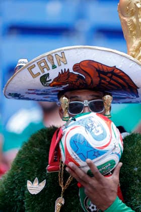 MEXICO national team, Nationalteam International Friendly, Länderspiel, Nationalmannschaft MEXICO NATIONAL TEAM INTERNATIONAL FRIENDLY MEXICO VS GHANA 22052026 PUEBLA, PUEBLA. Action photo of fan of the Mexico national soccer team, during friendly game against Ghana, held at the Estadio Cuauhtemoc of Puebla, Mexico. Foto de accion de aficionado de la Seleccion Nacional de Mexico, durante juego amistoso en contra de Ghana celebrado en el Estadio Cuauhtemoc de Puebla, Mexico PHOTO BY IMAGENSHOP AGENCIA FOTOGRAFICA PUEBLA PUEBLA MEXICO Copyright: xYOALIxMARTINEZx