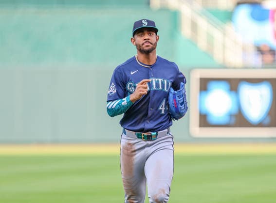 MLB, Baseball Herren, USA 2026: Mariners Vs Royals May 22 MAY 22, 2026: Seattle Mariners center fielder Julio RodroÂ­guez (44) comes off the field after the 2nd inning against the Kansas City Royals at Kauffman Stadium in Kansas City, MO. Roman Puno CSM (Credit Image: Â Roman Puno Cal Media) Kansas City Missouri United States EDITORIAL USE ONLY Copyright: xx ZUMA-20260522_zma_c04_064.jpg RomanxPunox csmphotothree491404