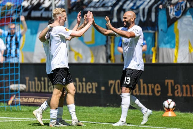 Freude bei den Buwe beim BfV-Pokalfinale VfR Mannheim - SV Waldhof Mannheim 07 am 23.05.26 in Carl Benz Stadion, Mannheim xamx Foto: Alfio Marino