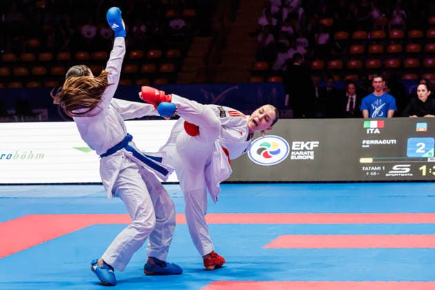 Clemence Pea (FRA, rot) gegen Clio Ferracuti (ITA, blau) im Finale Frauen 68+, 23.05.2026, Frankfurt am Main (Deutschland), 61. Karate-Europameisterschaften 2026 Frankfurt Main
