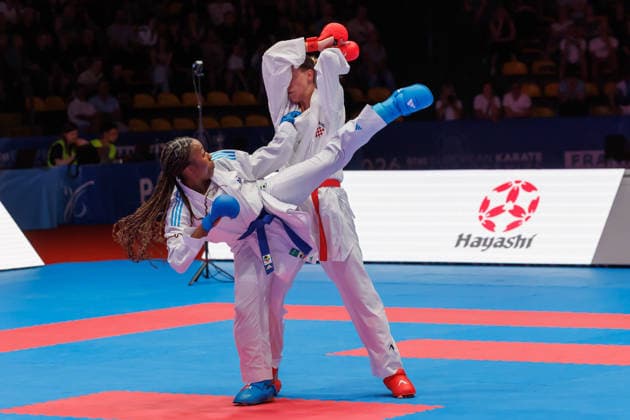 Sadea Becirovic (CRO, rot) gegen Thalya Sombe (FRA, blau) im Finale Frauen -68, 23.05.2026, Frankfurt am Main (Deutschland), 61. Karate-Europameisterschaften 2026 Frankfurt Main