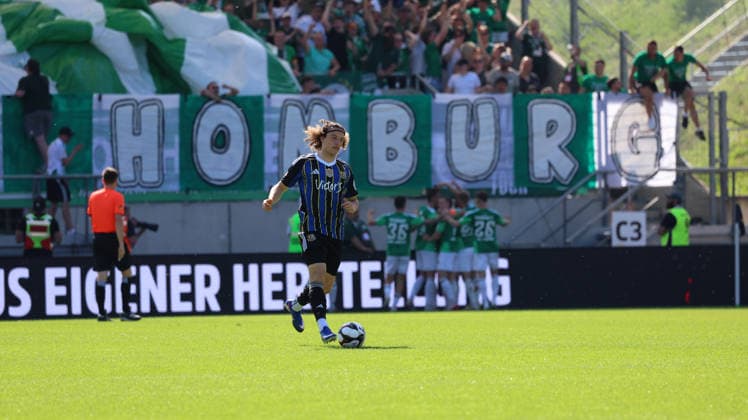 23.05.2026, xrekx, Fussball Landespokal Saarland Finale, 1.FC Saarbrücken - FC 08 Homburg v.l. Torjubel nach dem Tor zum celebrating the goal celebrate 0:1 durch Kaan Ä°nanoÄülu (FC 08 Homburg) Tim Civeja (1.FC Saarbruecken) (DFL DFB REGULATIONS PROHIBIT ANY USE OF PHOTOGRAPHS as IMAGE SEQUENCES and or QUASI-VIDEO) Saarbrücken