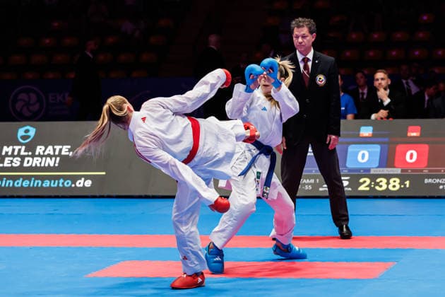 Mia Bitsch (GER, rot) gegen Anzhelika Terliuga (UKR, blau) im Bronze-Match Frauen Kumite -55, 23.05.2026, Frankfurt am Main (Deutschland), 61. Karate-Europameisterschaften 2026 Frankfurt Main