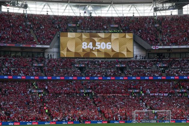 The Attendance on the IBS Hull City v Middlesbrough, EFL Sky Bet Championship, Play-Off Final, Football, Wembley Stadium, London, UK - 23 May 2026London Wembley Stadium United Kingdom EDITORIAL USE ONLY No use with unauthorised audio, video, data, fixture lists, club league logos or live services. Online in-match use limited to 120 images, no video emulation. No use in betting, games or single club league player publications.  Copyright: xAndrewxFosker Shutterstockx 16887370db