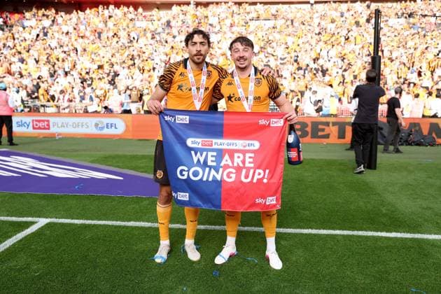 Hull City celebrate after winning the EFL Championship Play-off Final and promotion to the Premier League Hull City v Middlesbrough, EFL Sky Bet Championship, Play-Off Final, Football, Wembley Stadium, London, UK - 23 May 2026London Wembley Stadium United Kingdom EDITORIAL USE ONLY No use with unauthorised audio, video, data, fixture lists, club league logos or live services. Online in-match use limited to 120 images, no video emulation. No use in betting, games or single club league player publications.  Copyright: xKieranxMcManus Shutterstockx 16887313fh