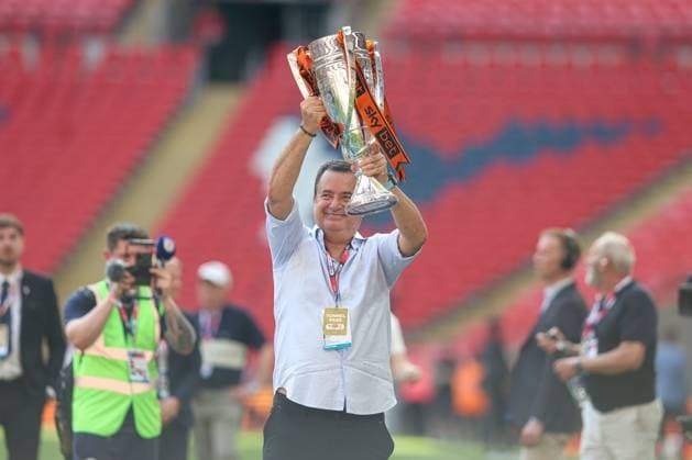 Hull City owner Acun Ilicali celebrates with the EFL Sky Bet Championship Trophy Hull City v Middlesbrough, EFL Sky Bet Championship, Play-Off Final, Football, Wembley Stadium, London, UK - 23 May 2026London Wembley Stadium United Kingdom EDITORIAL USE ONLY No use with unauthorised audio, video, data, fixture lists, club league logos or live services. Online in-match use limited to 120 images, no video emulation. No use in betting, games or single club league player publications.  Copyright: xAndrewxFosker Shutterstockx 16887370dz
