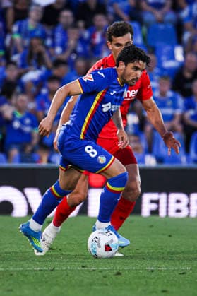 Getafe vs. Osasuna, on the 38th matchday of the 2025 26 Spanish First Division May 23, 2026, Getafe, Madrid, Spain: Arambarri dribbles Moncayola and Torro during the Spanish championship LaLiga football match between Getafe and Osasuna on 23 May 2026 at Estadio El Coliseum in Getafe, Madrid, Spain. Madrid Madrid Spain Copyright: xAlejandroxMatiasx